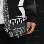 黒color-blocked cardigan-Jin-Outfits