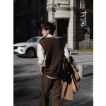 エンハイプン・ジェイクインスピレーション – 茶色の V ネックニットベスト