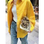 エンハイプン・ソンフンインスピレーション カジュアルな柔らかい黄色のストライプシャツ