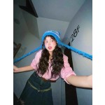 ストライプの暖かいぬいぐるみの帽子-から触発