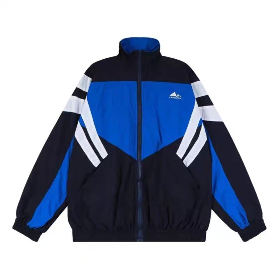 アメリカンレトロアウトドア防水ジャケット – エンハイプン・ソンフンインスピレーション