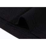 ブラックのハートプリント入り半袖tシャツstray kids—kpop inspoの衣装