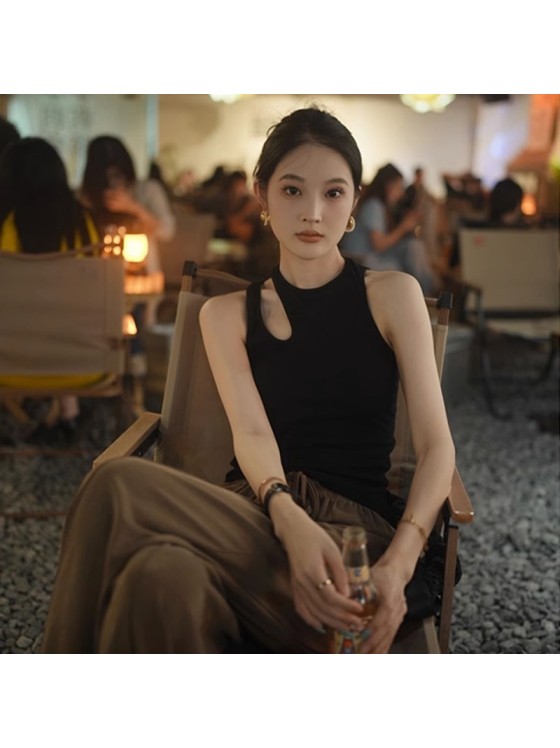 Designer Black Asymmetrical Straps Casual Top Stray Kids  - KPOP Inspo Outfits