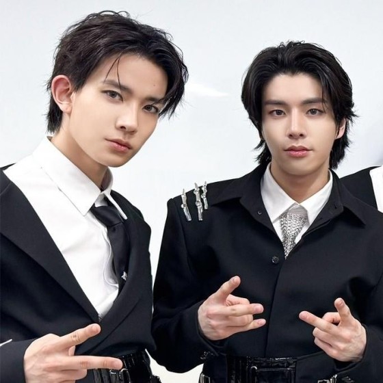 【Mystery_1015x1115】ENHYPEN - THE SIN : VANISH / 7th Mini Album with Yizhiyu Pre-order Benefit Cards (2+2)